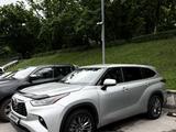 Toyota Highlander 2021 года за 22 500 000 тг. в Алматы