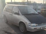 Nissan Prairie 1992 годаfor1 000 000 тг. в Караганда