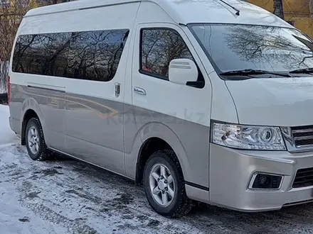 Toyota Hiace 2015 года за 12 000 000 тг. в Караганда