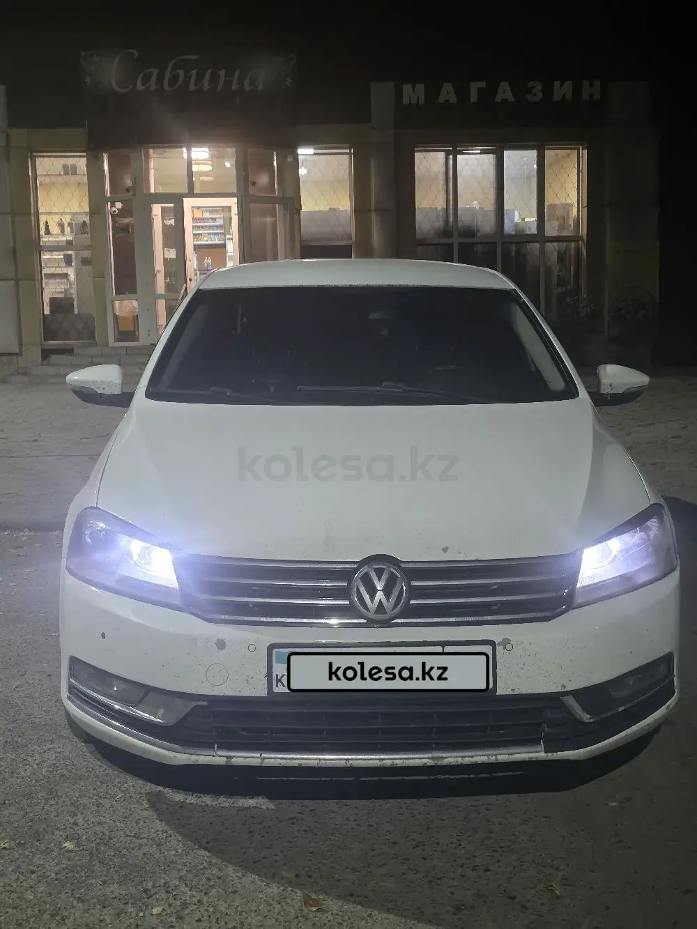 Volkswagen Passat, 2011