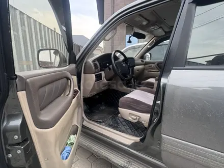Toyota Land Cruiser 2000 года за 10 000 000 тг. в Алматы – фото 15