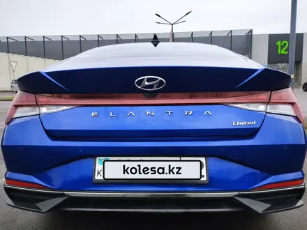 Hyundai Elantra 2022 года за 9 500 000 тг. в Астана – фото 16