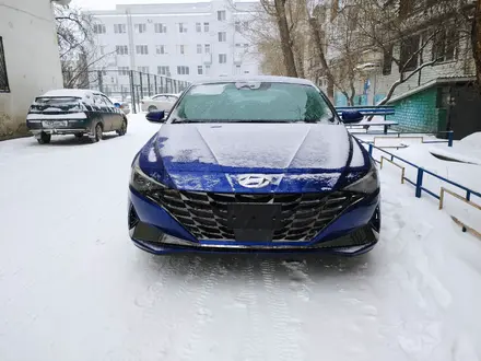 Hyundai Elantra 2022 года за 9 500 000 тг. в Астана – фото 2