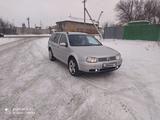 Volkswagen Golf 2001 года за 1 600 000 тг. в Караганда – фото 2