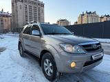 Toyota Fortuner 2005 годаfor8 600 000 тг. в Астана – фото 4