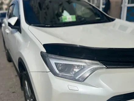 Toyota RAV4 2017 года за 12 500 000 тг. в Алматы – фото 2