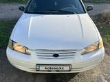 Toyota Camry 1998 года за 2 300 000 тг. в Усть-Каменогорск