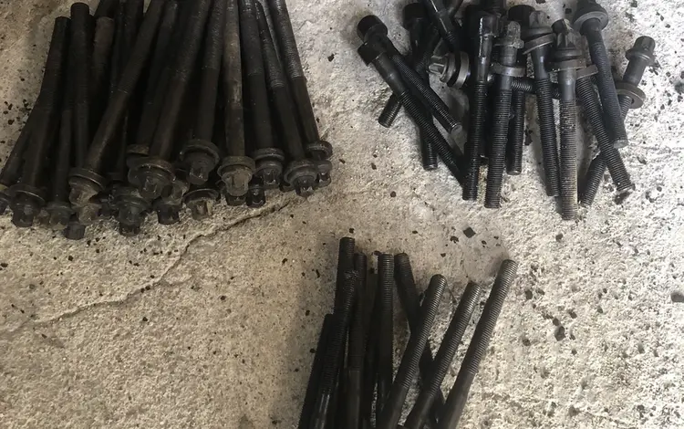 Болты на блок гбц вазүшін2 000 тг. в Караганда