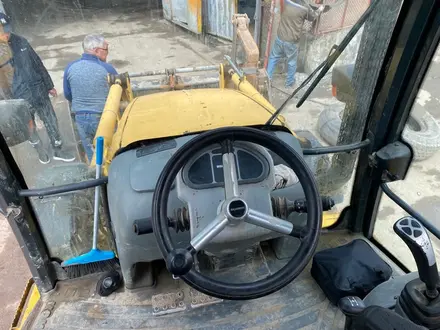 Komatsu  WB93R 2012 года за 17 000 000 тг. в Алматы – фото 8