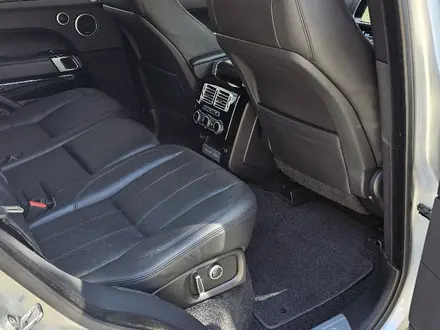 Land Rover Range Rover 2017 года за 26 000 000 тг. в Алматы – фото 12