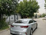 Hyundai Sonata 2018 года за 9 000 000 тг. в Шымкент – фото 3