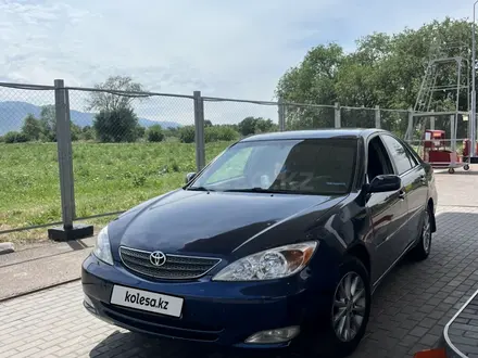 Toyota Camry 2002 года за 5 000 000 тг. в Алматы – фото 3
