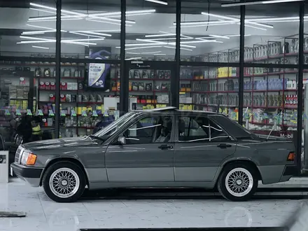 Mercedes-Benz 190 1990 года за 16 500 000 тг. в Алматы