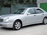 Mercedes-Benz E 320 1999 годаfor4 300 000 тг. в Шымкент – фото 3