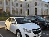 Chevrolet Cruze 2014 года за 4 000 000 тг. в Астана – фото 2
