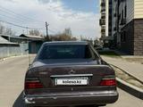 Mercedes-Benz E 280 1993 годаfor1 400 000 тг. в Алматы – фото 2