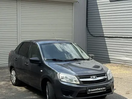 ВАЗ (Lada) Granta 2190 2018 года за 2 950 000 тг. в Костанай – фото 3