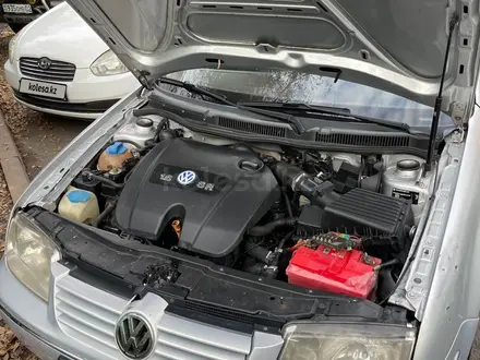Volkswagen Bora 2002 года за 1 600 000 тг. в Алматы – фото 16