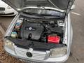 Volkswagen Bora 2002 года за 1 600 000 тг. в Алматы – фото 17