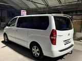 Hyundai Starex 2014 года за 10 500 000 тг. в Алматы – фото 3