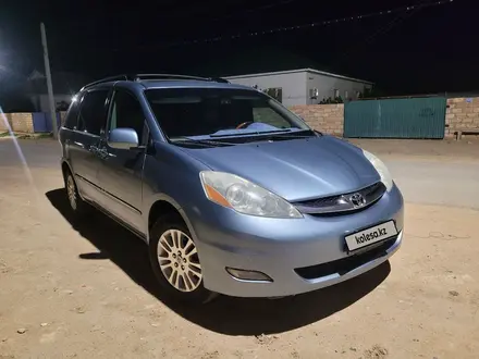 Toyota Sienna 2008 года за 8 500 000 тг. в Актау