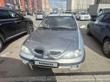 Renault Megane, 2001
