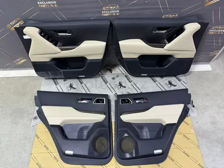 Обшивка дверей бу оригинал Land Cruiser 300 за 250 000 тг. в Астана – фото 3