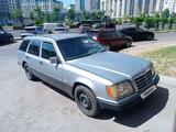 Mercedes-Benz E 320 1991 года за 1 650 000 тг. в Астана – фото 2