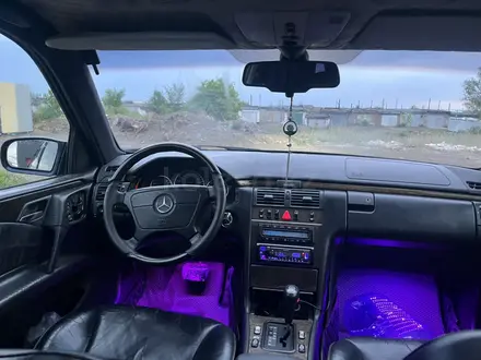 Mercedes-Benz E 280 1996 года за 2 000 000 тг. в Караганда – фото 10