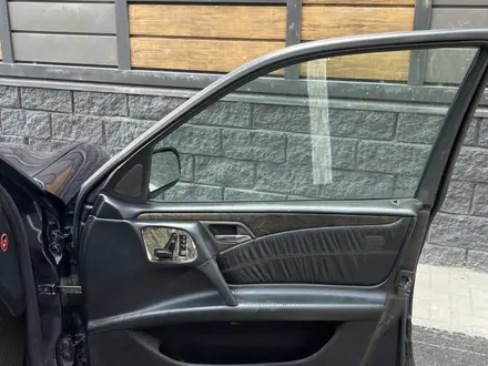 Mercedes-Benz E 280 1996 года за 2 000 000 тг. в Караганда – фото 13