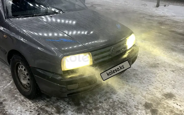 Volkswagen Vento 1992 годаfor1 000 000 тг. в Жезказган