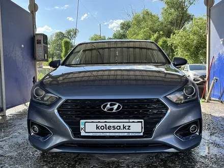 Hyundai Accent 2019 года за 7 000 000 тг. в Алматы – фото 2