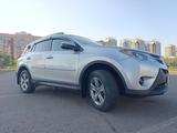 Toyota RAV4 2015 годаүшін9 000 000 тг. в Астана – фото 4