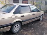 Volkswagen Passat 1993 года за 500 000 тг. в Ушарал – фото 2