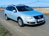 Volkswagen Passat 2010 года за 6 300 000 тг. в Петропавловск