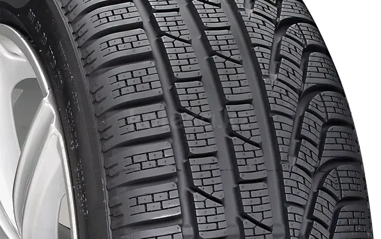 Pireli Winter Sotto Zero II Seria W270 245/35 R20 и 305/30 R21for1 460 000 тг. в Алматы