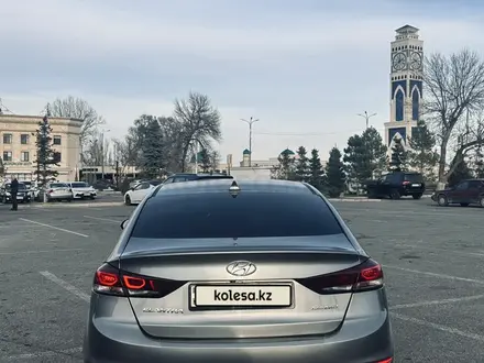 Hyundai Elantra 2019 года за 8 200 000 тг. в Тараз – фото 11