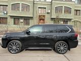 Lexus LX 570 2018 года за 47 200 000 тг. в Астана – фото 3