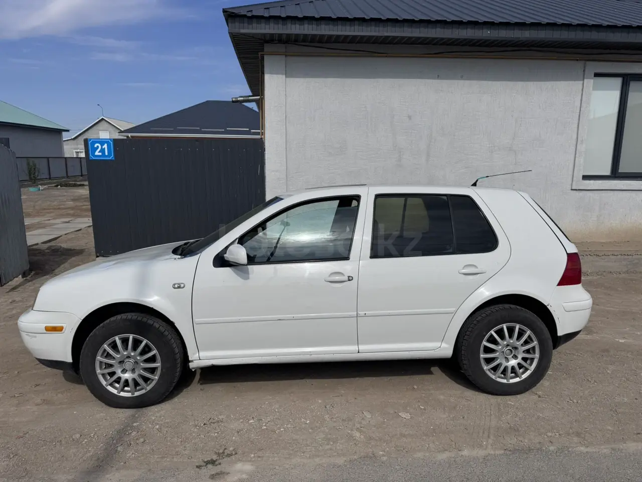 Volkswagen Golf, 2005