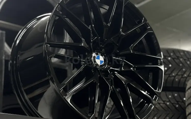 Разно-широкие диски R20 на BMW X5 X6 5x120 за 367 000 тг. в Астана