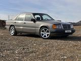 Mercedes-Benz E 230 1991 года за 1 999 999 тг. в Астана