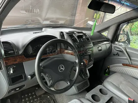 Mercedes-Benz Viano 2005 года за 7 000 000 тг. в Алматы – фото 14