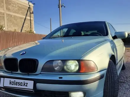 BMW 523 1996 года за 2 700 000 тг. в Талдыкорган – фото 4