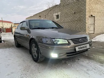 Toyota Camry 1999 года за 4 700 000 тг. в Аральск – фото 2