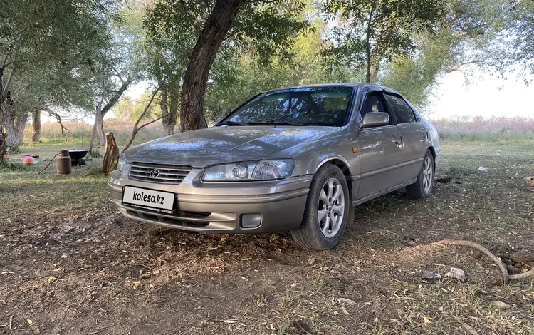 Toyota Camry 1999 годаүшін4 700 000 тг. в Астана