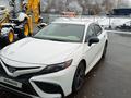 Toyota Camry 2021 года за 17 000 000 тг. в Уральск – фото 3