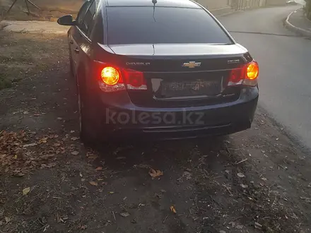 Chevrolet Cruze 2014 года за 3 999 999 тг. в Шымкент – фото 3