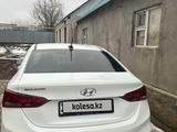 Hyundai Solaris 2017 годаүшін5 850 000 тг. в Актобе – фото 2