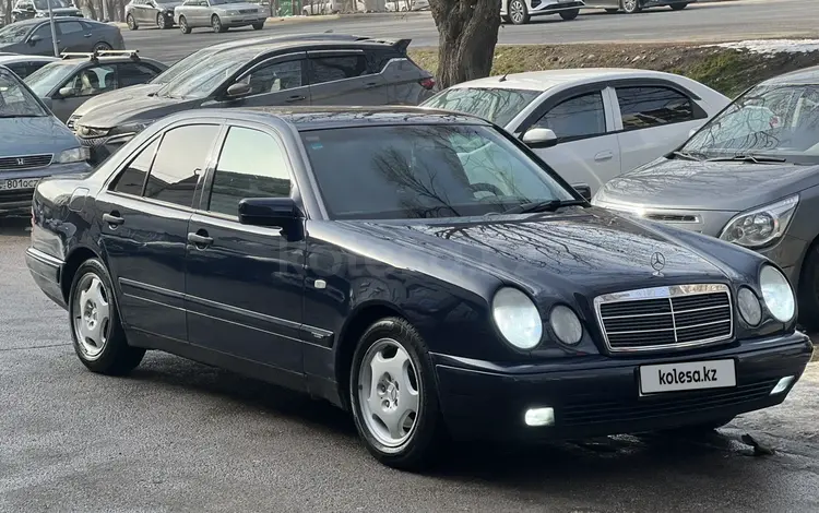 Mercedes-Benz E 280 1999 года за 3 100 000 тг. в Алматы