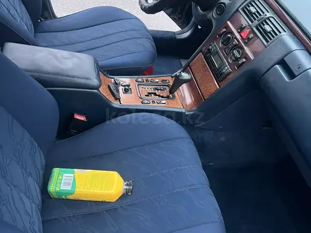 Mercedes-Benz E 280 1999 года за 3 100 000 тг. в Алматы – фото 3